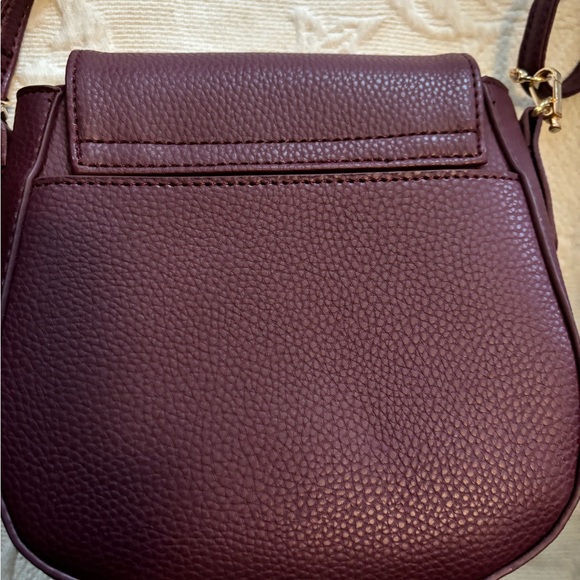 Kedzie NEW Vegan, Mini Messenger bag in Wine color - Picture 3 of 7